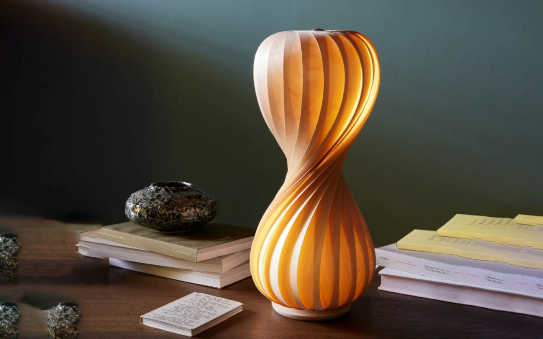 Tr7 Table Light
